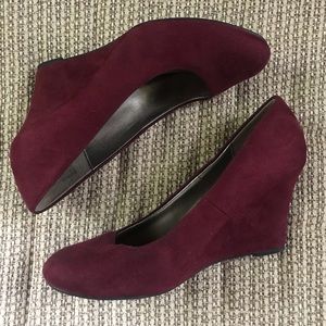 Wine Suede Pumps